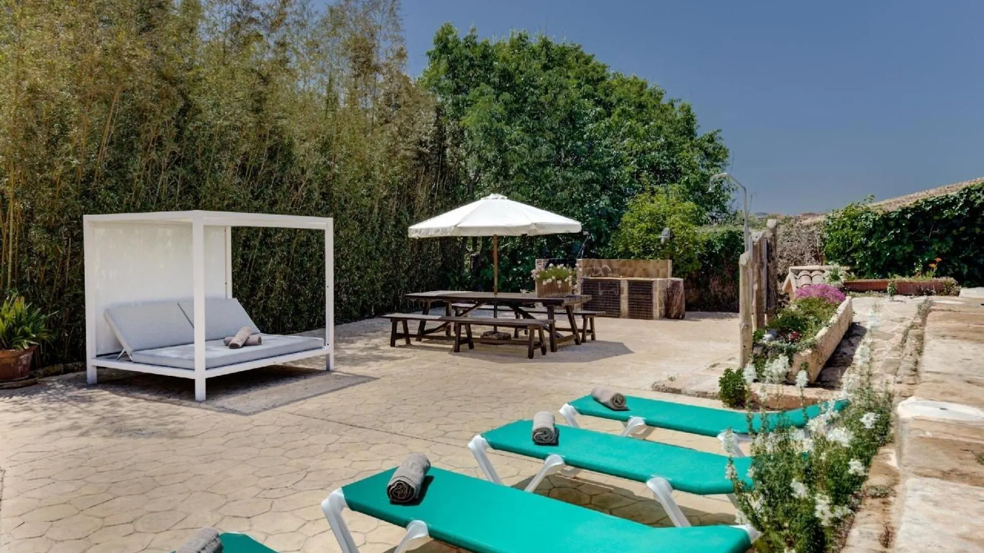 Ferienhaus Mit Privatpool Fuer 6 Personen Ca 300 Qm In Alcdia, Mallorca Nordkueste Von Mallorca 알쿠디아 0*,  스페인