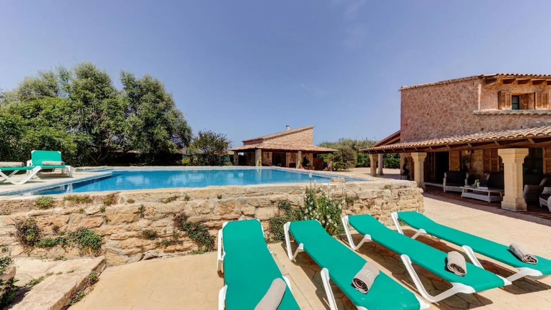 Ferienhaus Mit Privatpool Fuer 6 Personen Ca 300 Qm In Alcdia, Mallorca Nordkueste Von Mallorca 알쿠디아